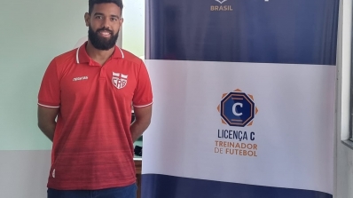 Técnico do Sub-13 participa de curso da CBF em Salvador